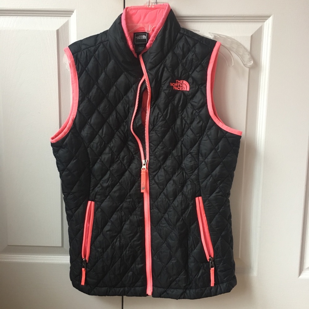 Size small women’s / size XL kids